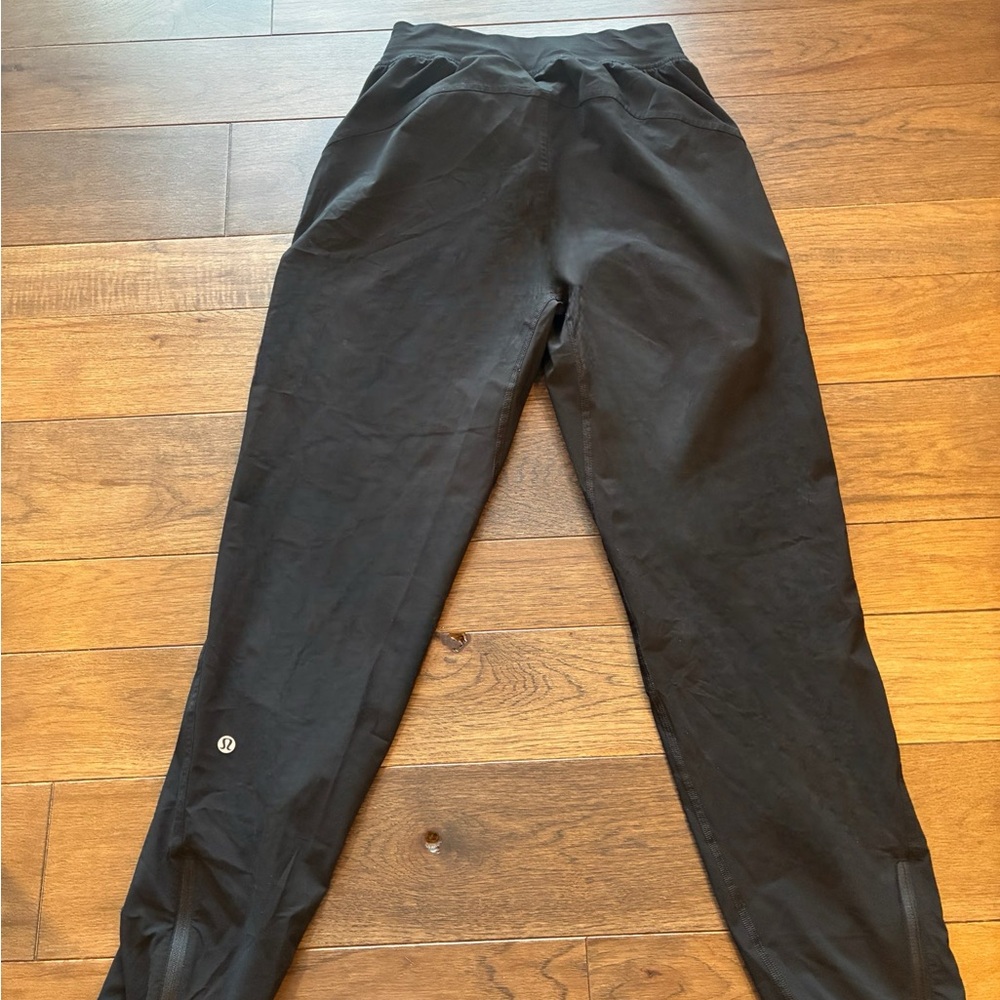 Lululemon Joggers in Black, Woman’s Size 2 - Picture 2 of 8